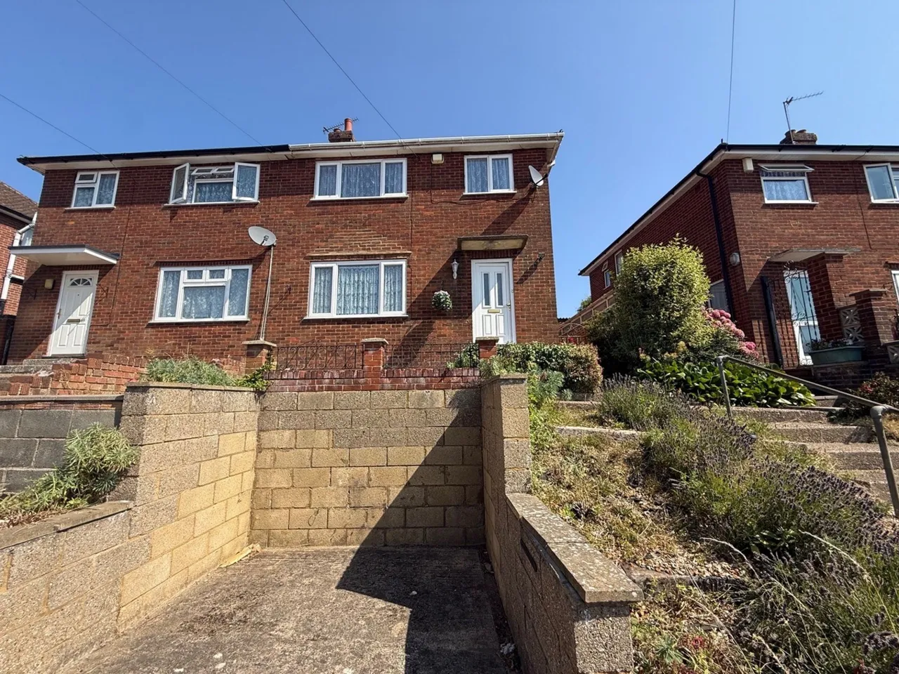 3 bed house for sale, Hillary Road, High Wycombe, HP13