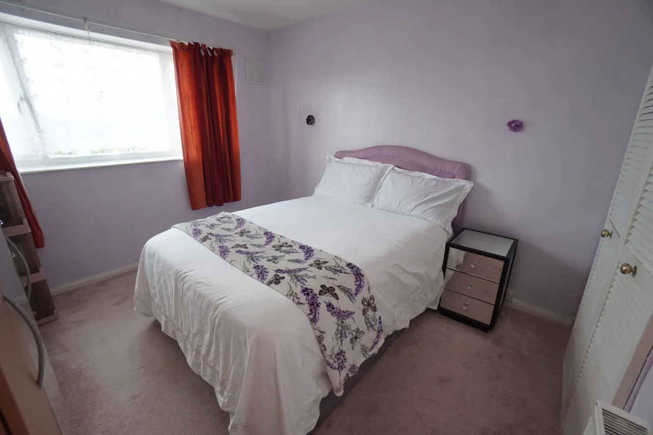 Hillary Road, High Wycombe, HP13, photo 6