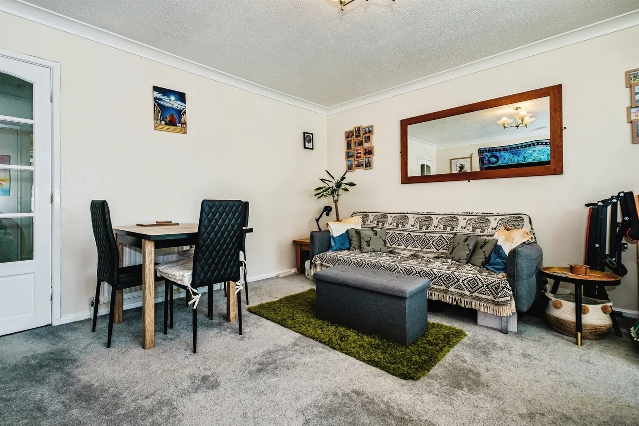 College Gardens, Worthing, BN11, photo 4