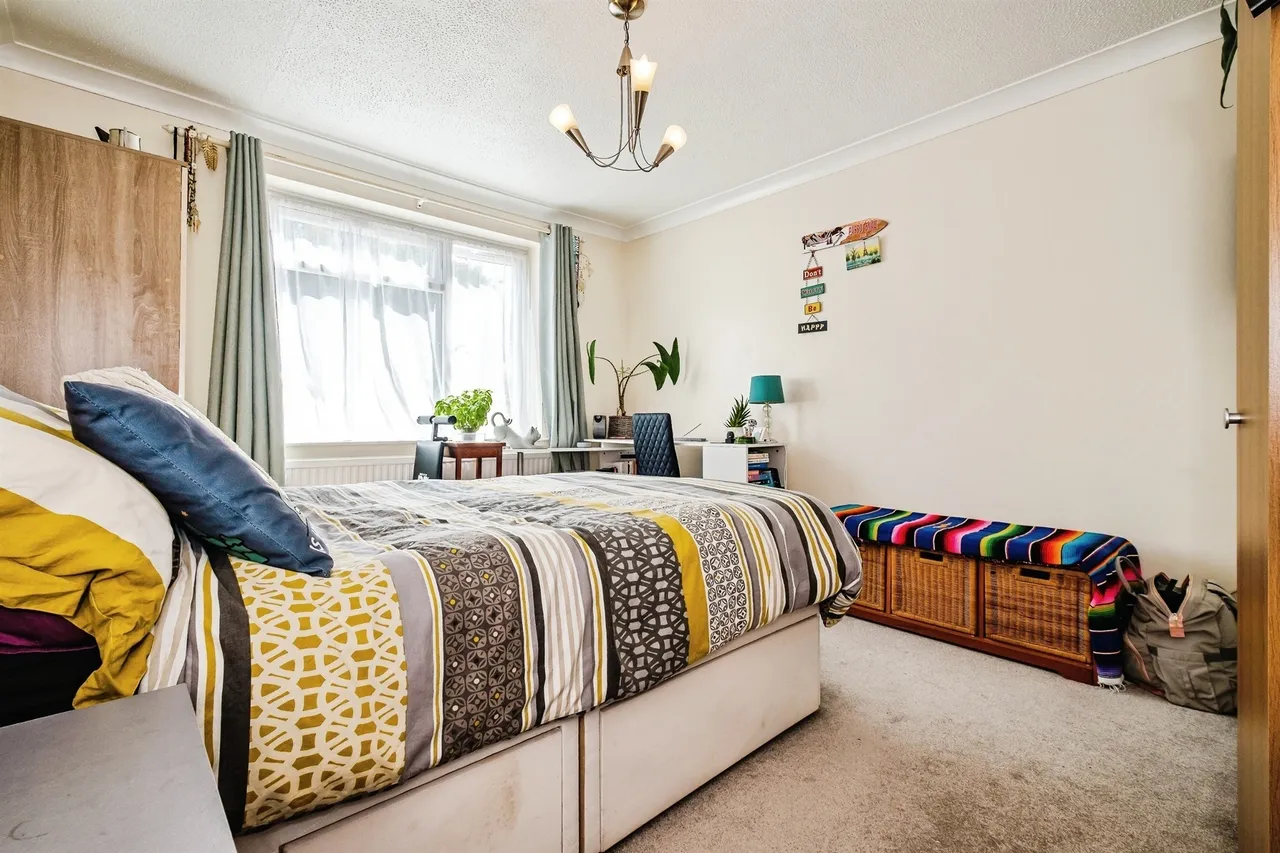 College Gardens, Worthing, BN11, photo 11