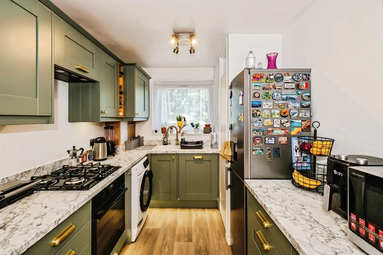College Gardens, Worthing, BN11, photo 5