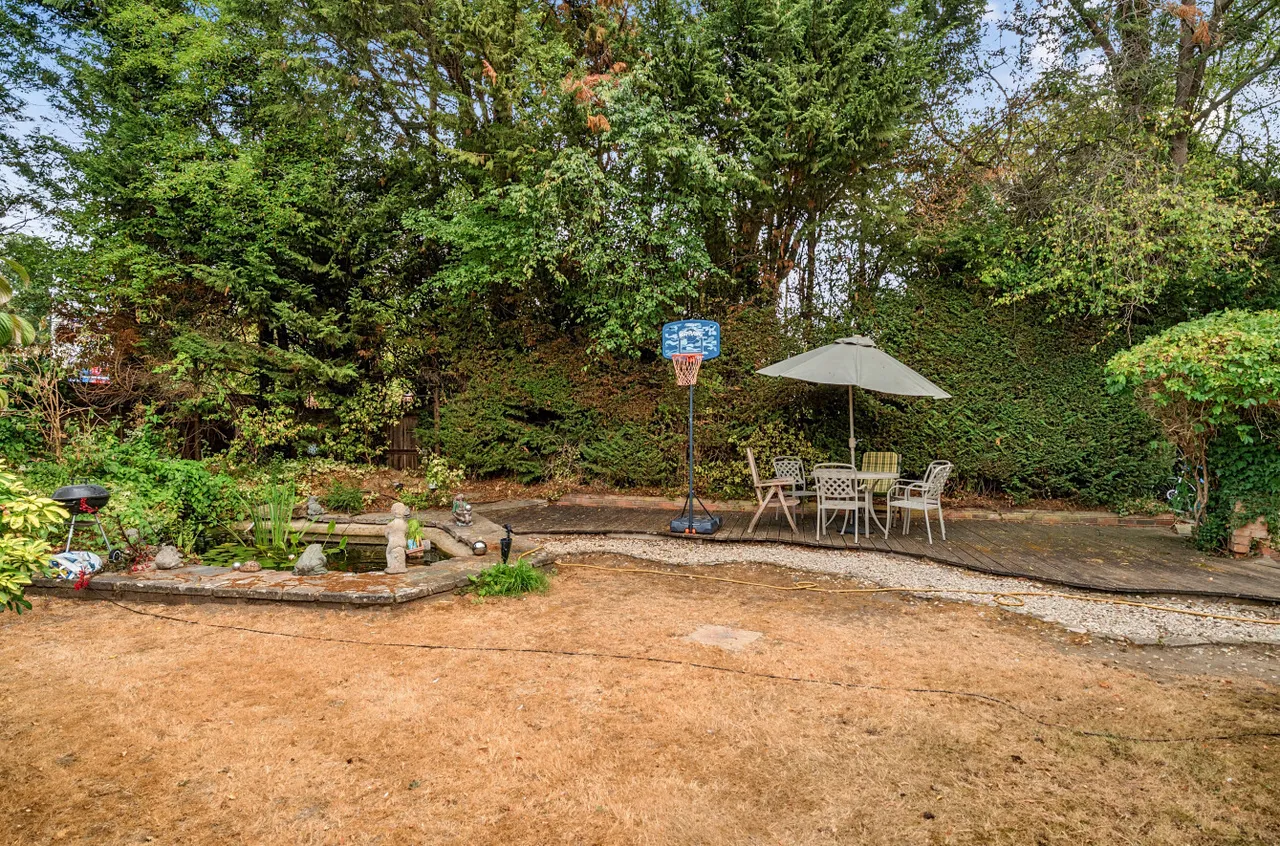 Almond Close, Guildford, GU1, photo 19