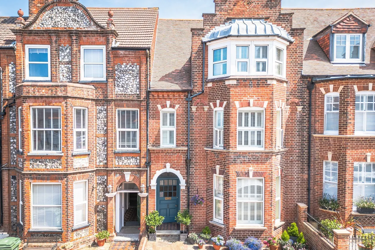 5 bed house for sale, Five Bedroom Elegant Victorian Townho