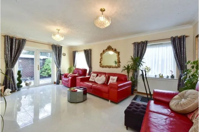 Clive Close, Potters Bar, EN6, photo 7