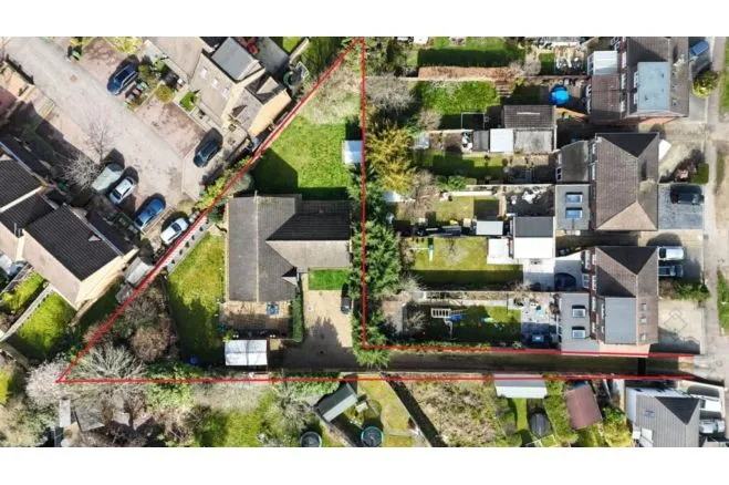 Clive Close, Potters Bar, EN6, photo 4