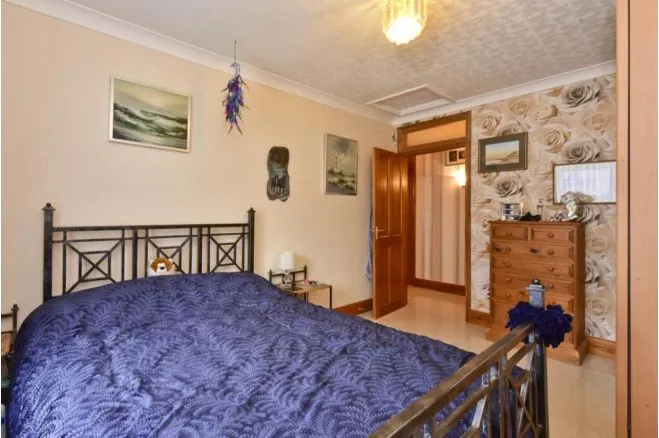 Clive Close, Potters Bar, EN6, photo 20