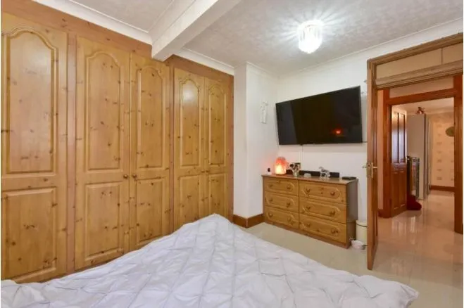 Clive Close, Potters Bar, EN6, photo 17