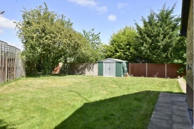 Clive Close, Potters Bar, EN6, photo 32