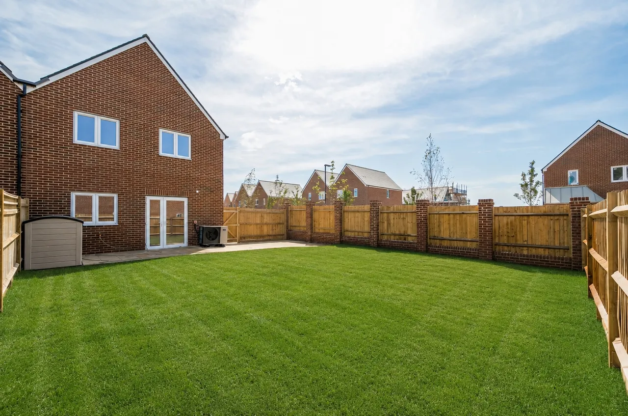 Summer Link, Littlehampton, BN17, photo 2