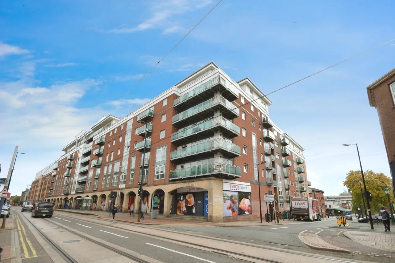 2 bed flat for sale, Eldon Street, Sheffield, S1