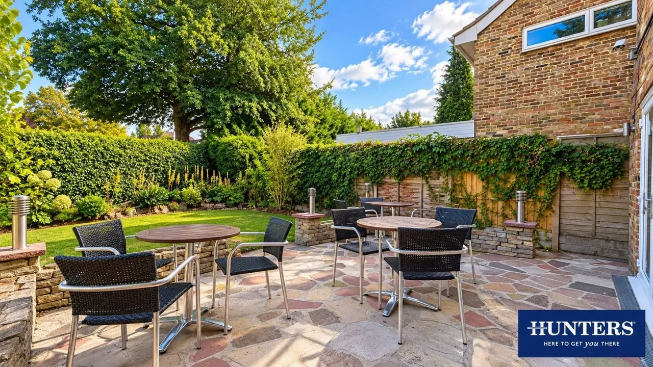 Manor Road, Cheam, SM2, photo 17