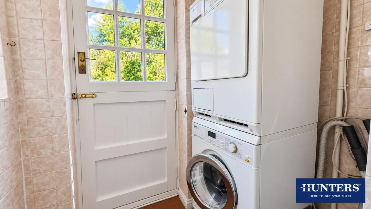 Manor Road, Cheam, SM2, photo 13
