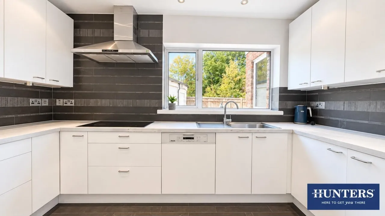 Manor Road, Cheam, SM2, photo 5