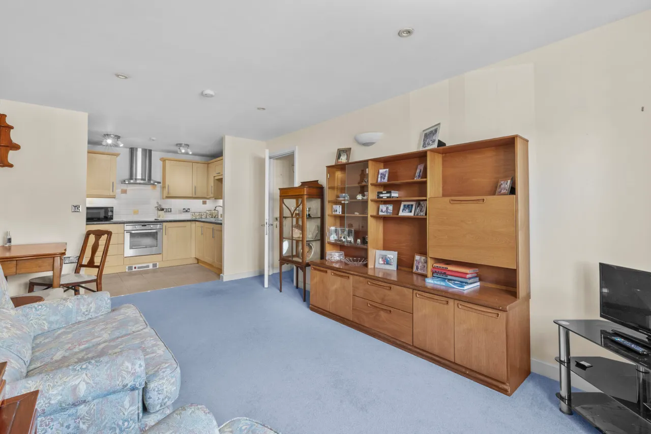 Windmill Road, OX9, photo 7