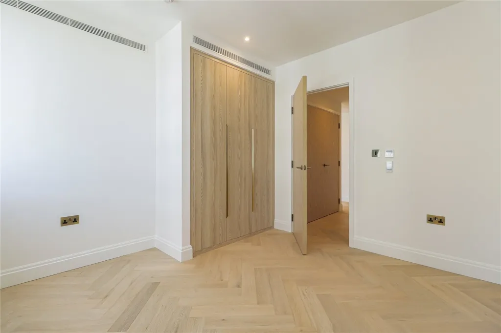 Engine House Way, Primrose Hill, NW1, photo 12