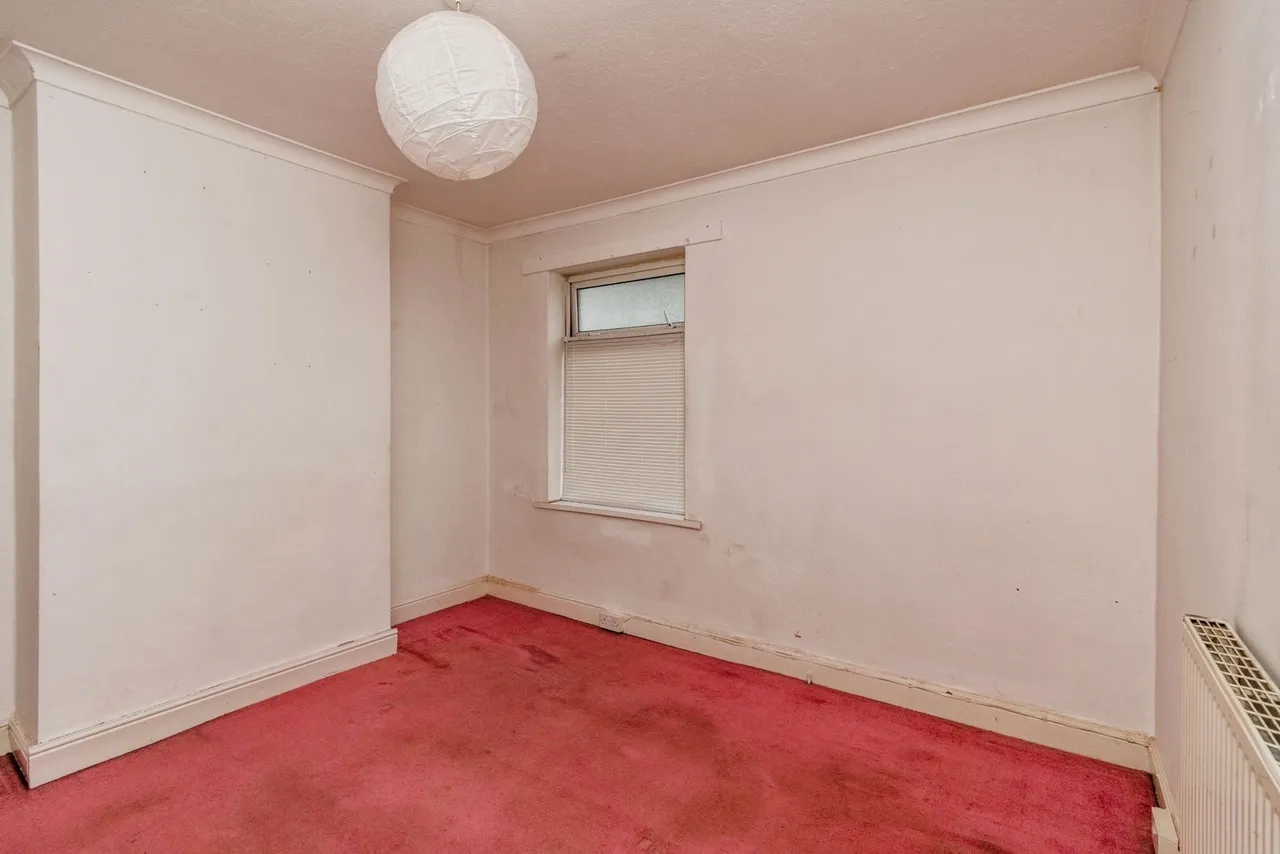 Newhall Street, Willenhall, WV13, photo 9