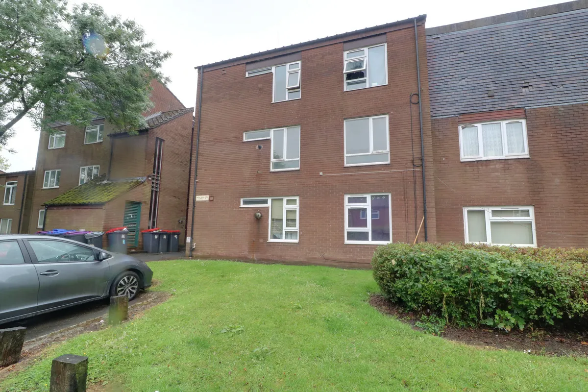 Withywood Drive, Telford, photo 2