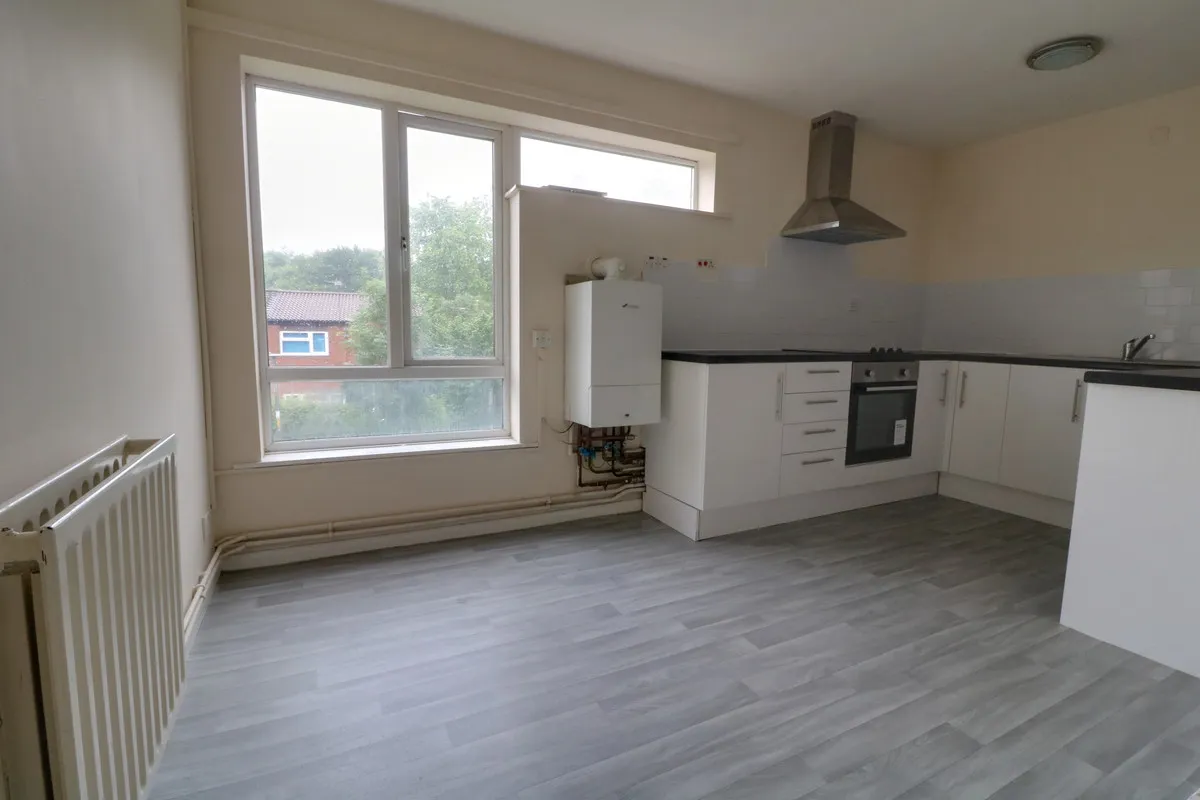 Withywood Drive, Telford, photo 9