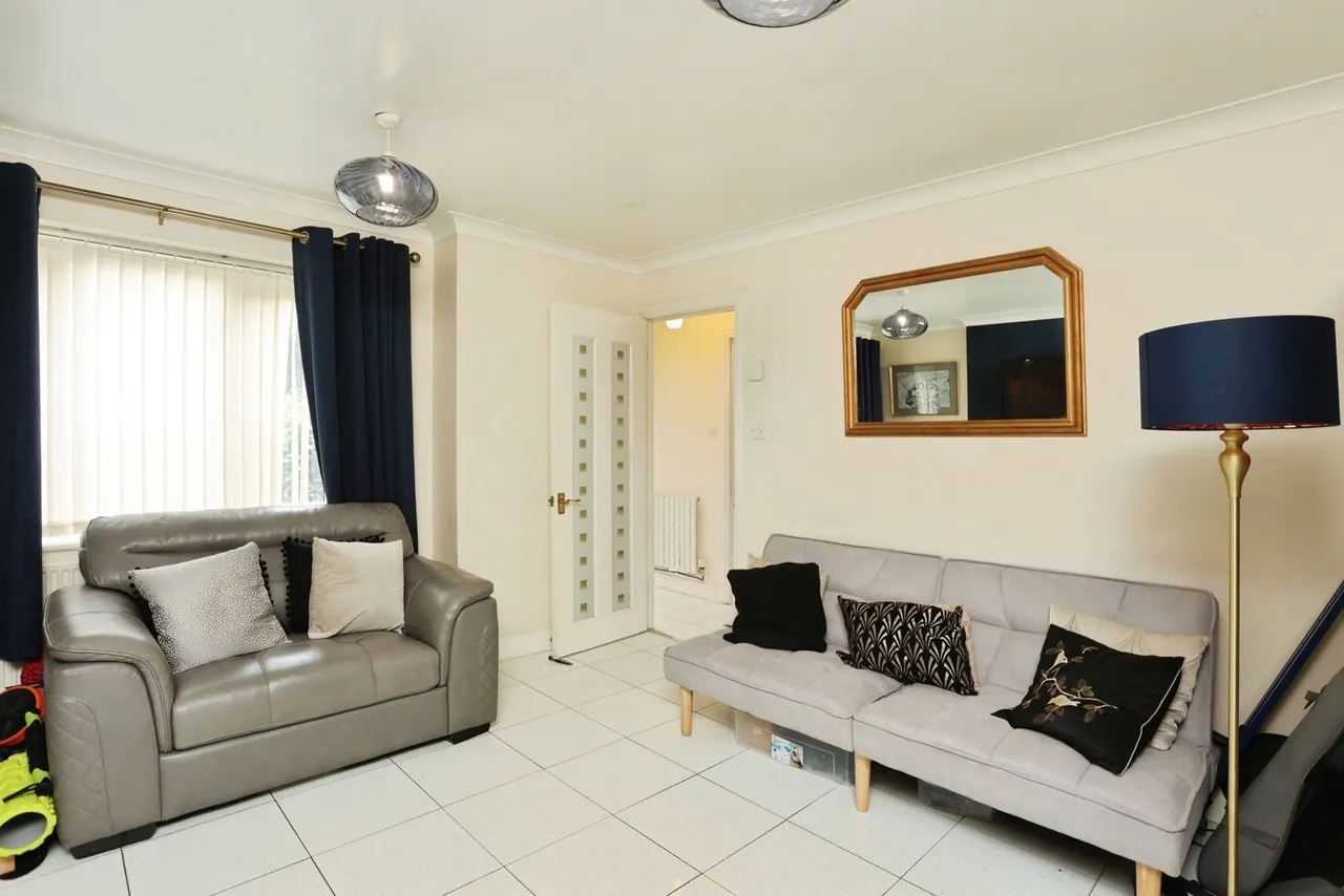 Perry Grove, Loughborough, LE11, photo 8