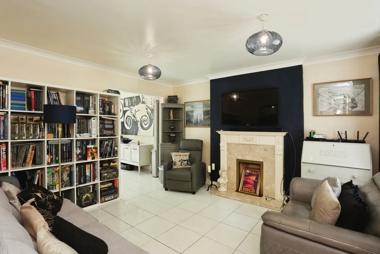 Perry Grove, Loughborough, LE11, photo 2
