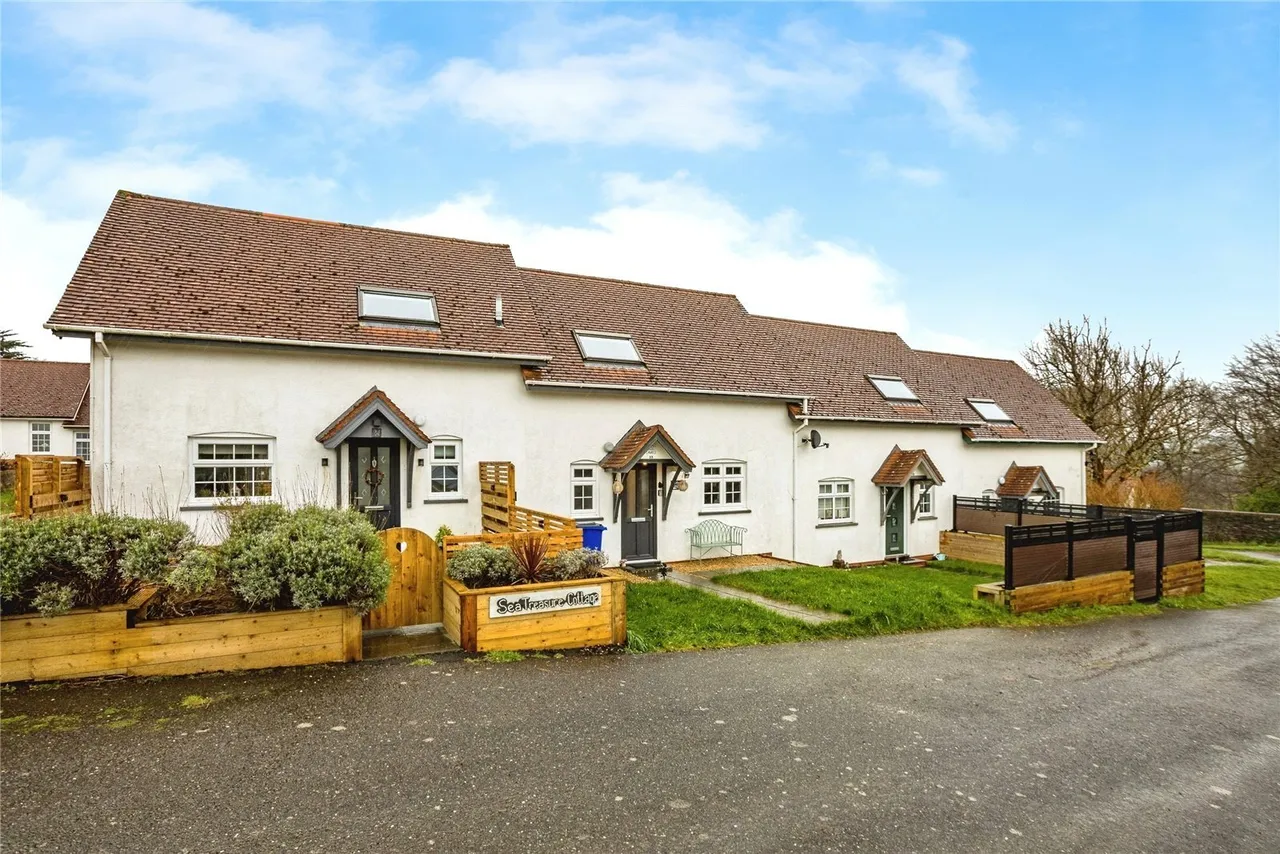 2 bed house for sale, Penrallt Cottages, Aberporth, SA43
