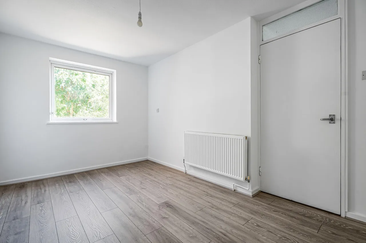 Burncroft Avenue, Enfield, EN3, photo 5