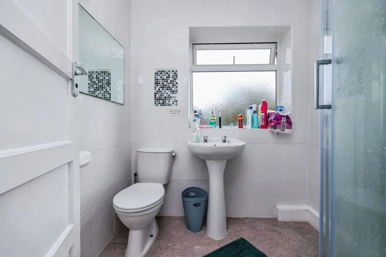 Ellerby Avenue, Clifton, NG11, photo 8
