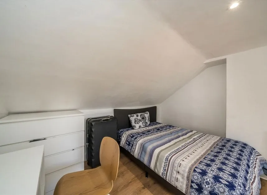 Highfield Road, Acton, W3, photo 4