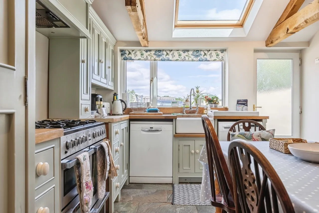 2 bed house for sale, New Row, Yafforth, DL7