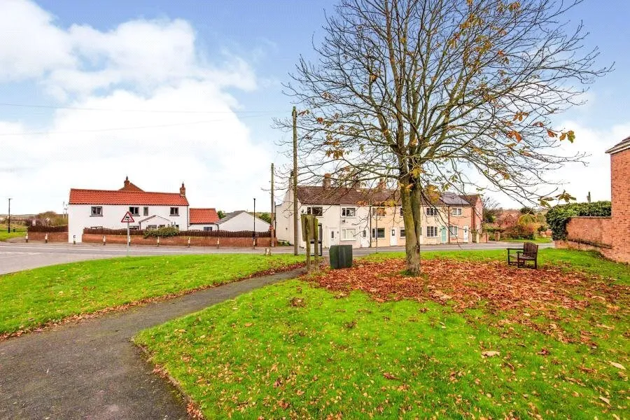 New Row, Yafforth, DL7, photo 8
