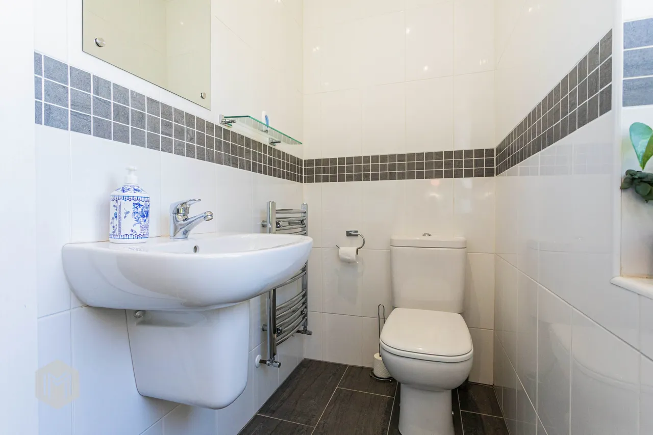 Bagslate Moor Road, Rochdale, OL11 5YH, photo 19