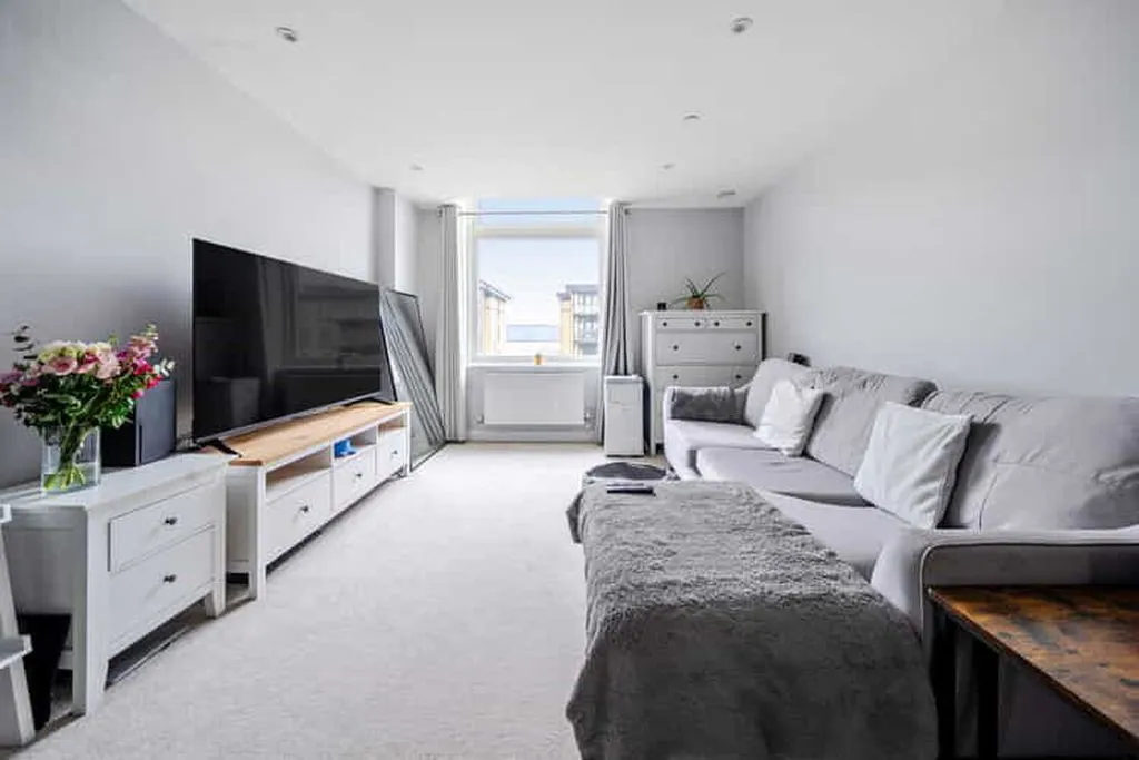 1 bed flat for sale — Bessemer Road, Welwyn Garden City AL7 1GS