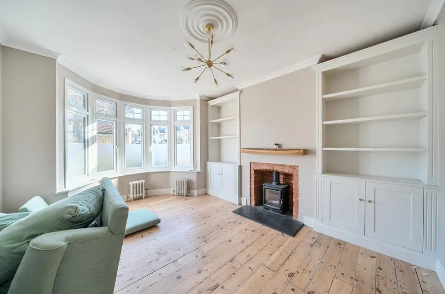 Carnarvon Road, London, E10, photo 18