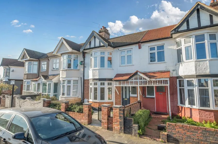 Carnarvon Road, London, E10, photo 19