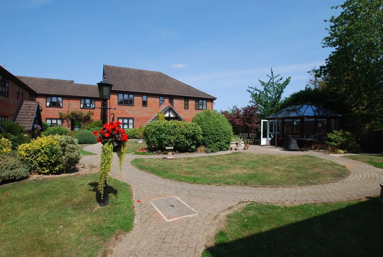 Maxwell Road, Beaconsfield, HP9, photo 6