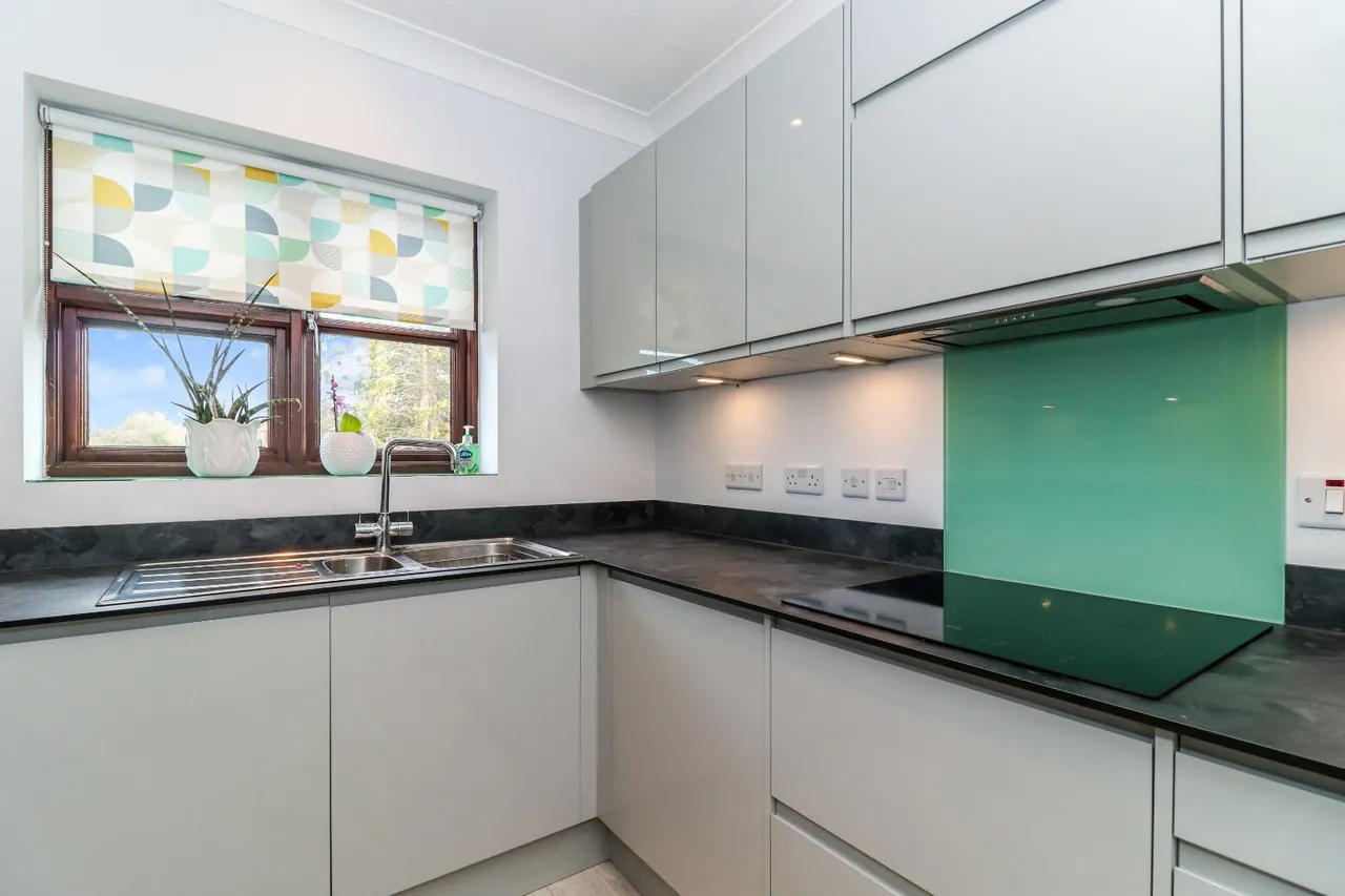 Maxwell Road, Beaconsfield, HP9, photo 9