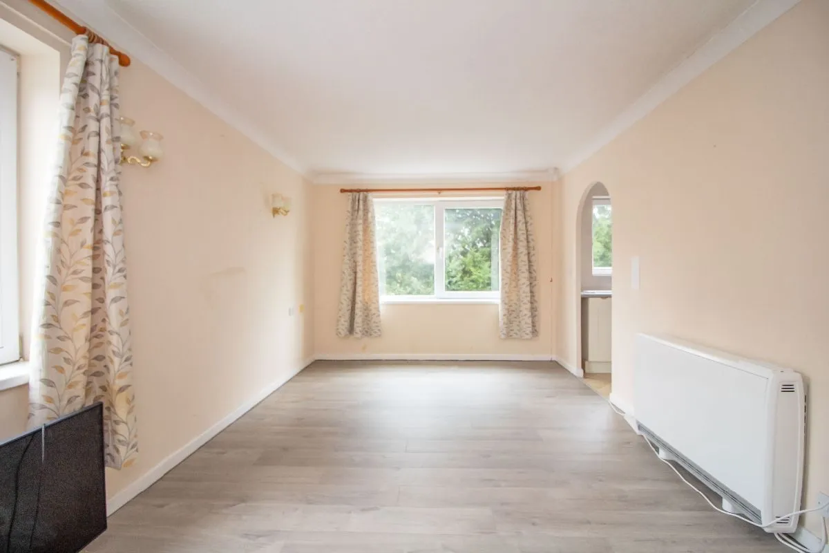 Hulbert Road, Waterlooville, PO7 7JY, photo 12