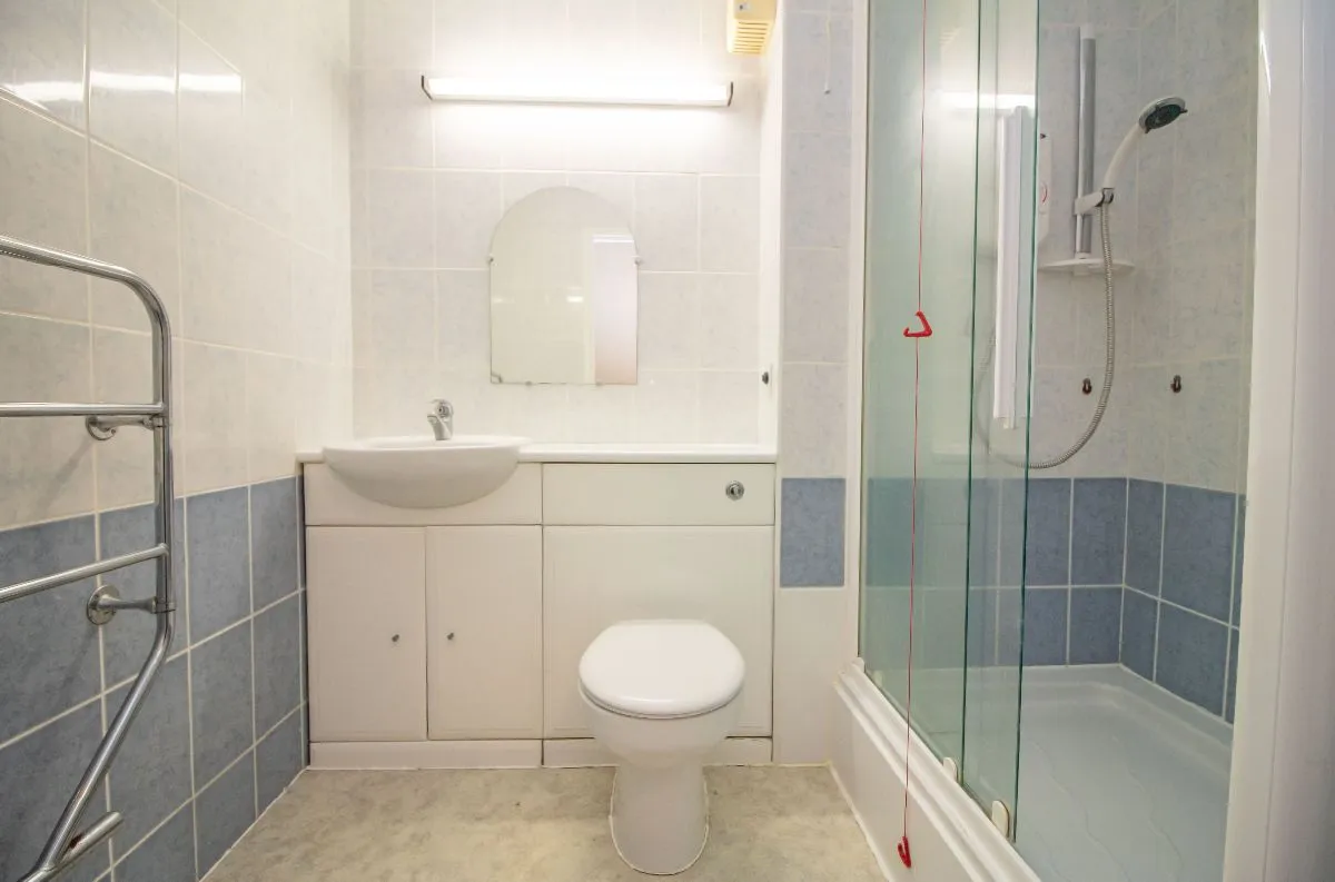 Hulbert Road, Waterlooville, PO7 7JY, photo 7