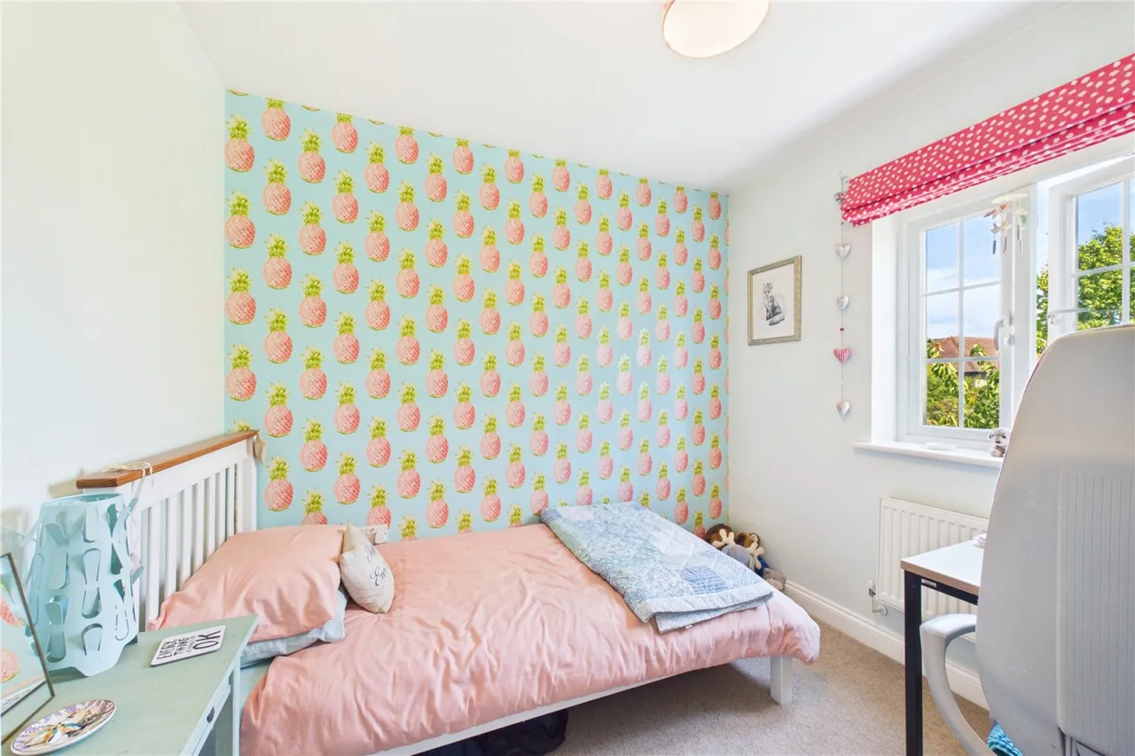 Morrison Close, Upper Basildon, RG8, photo 9