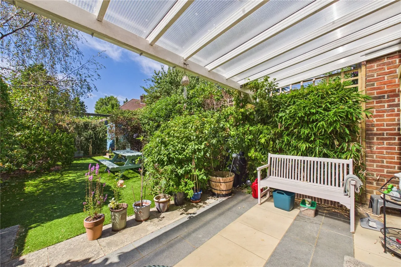Morrison Close, Upper Basildon, RG8, photo 4