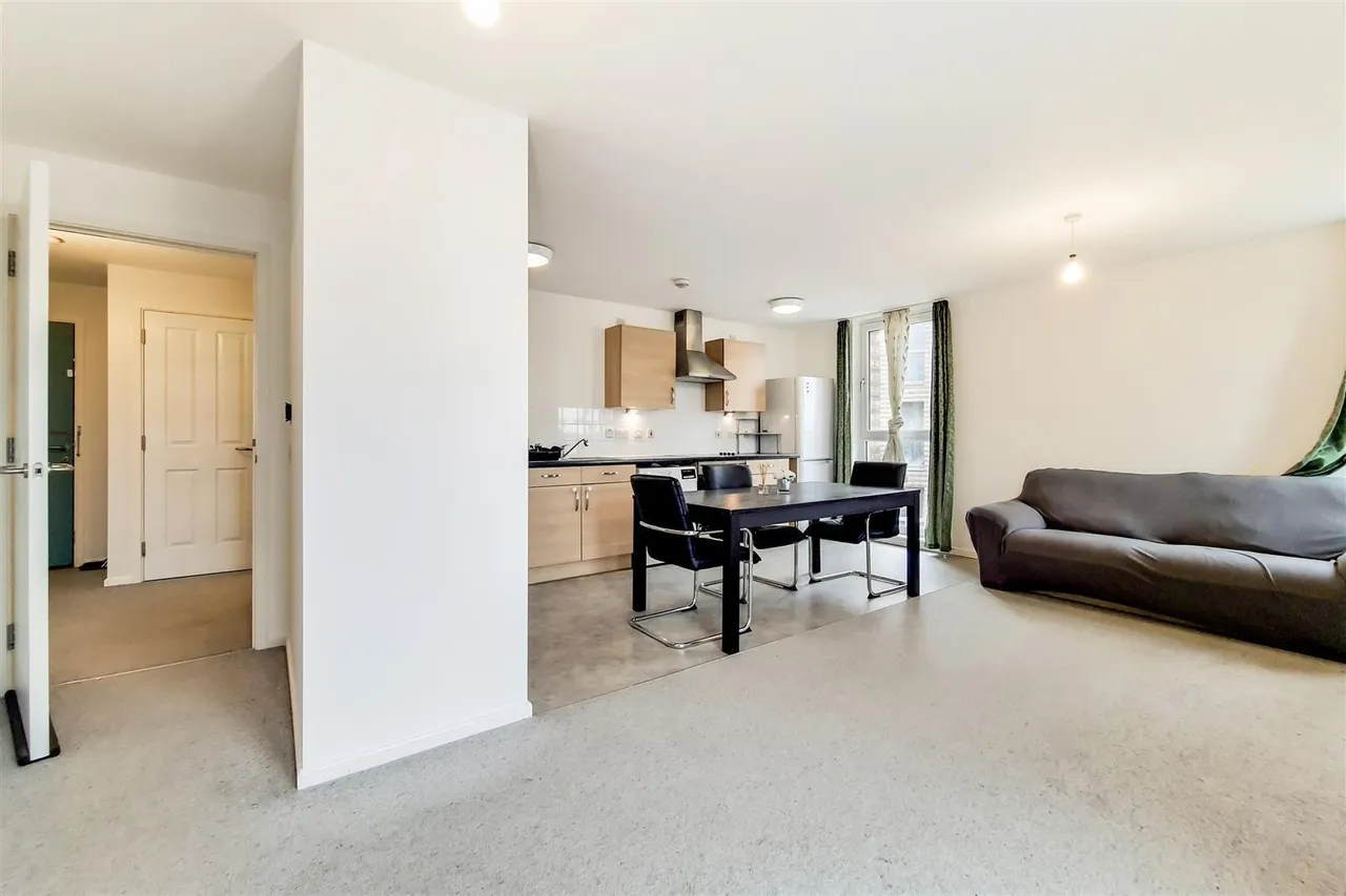Abbey Road, Barking, IG11, photo 5
