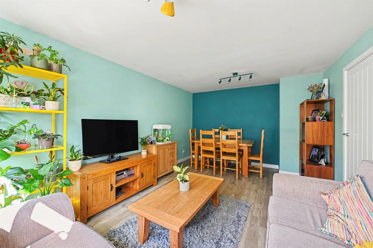 Faversham Close, Tring, HP23, photo 4