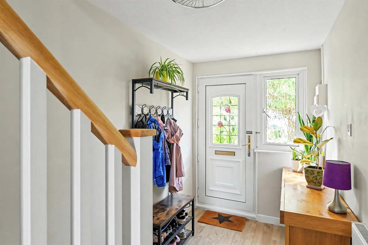 Faversham Close, Tring, HP23, photo 10