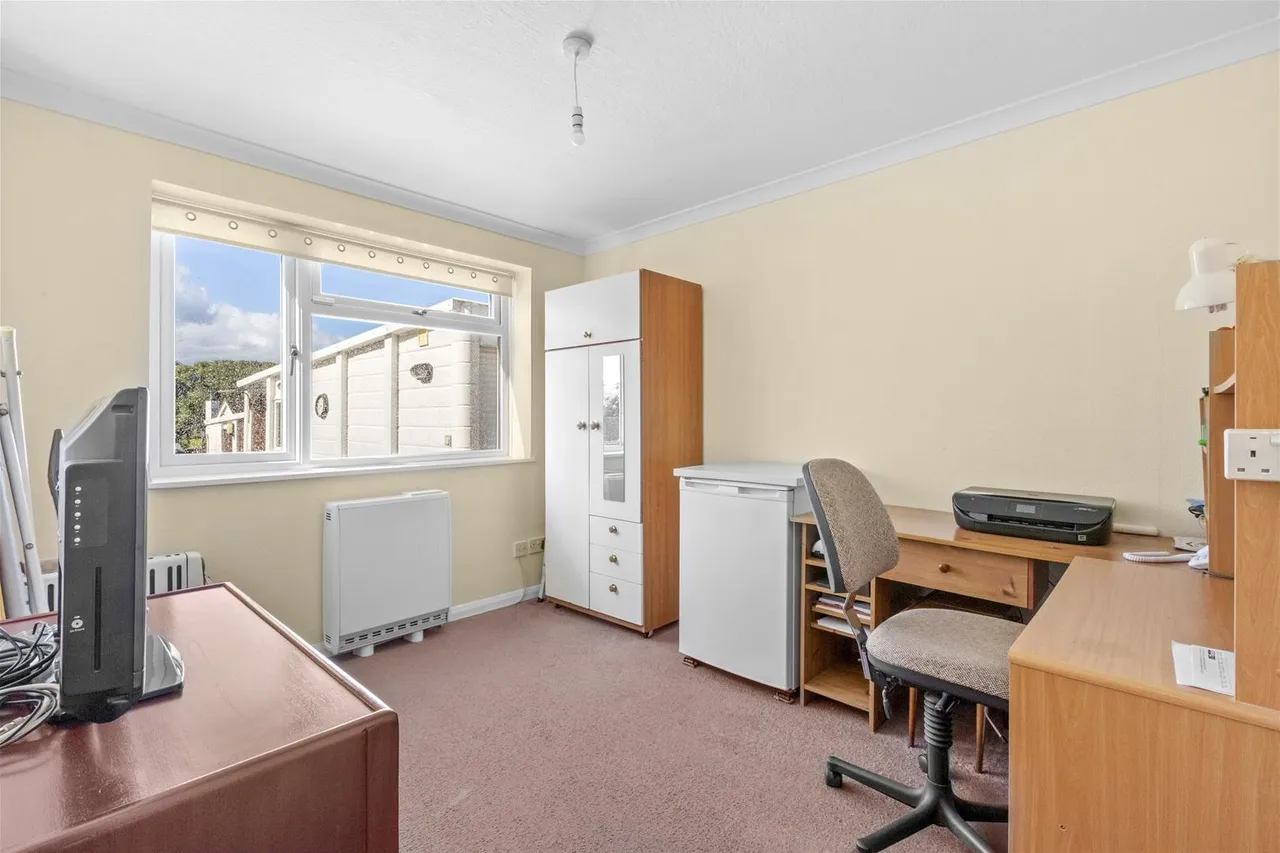 Inkerman Drive, Hazlemere, HP15, photo 14