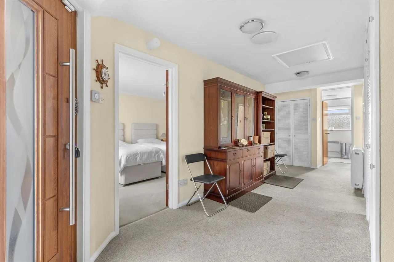 Inkerman Drive, Hazlemere, HP15, photo 11