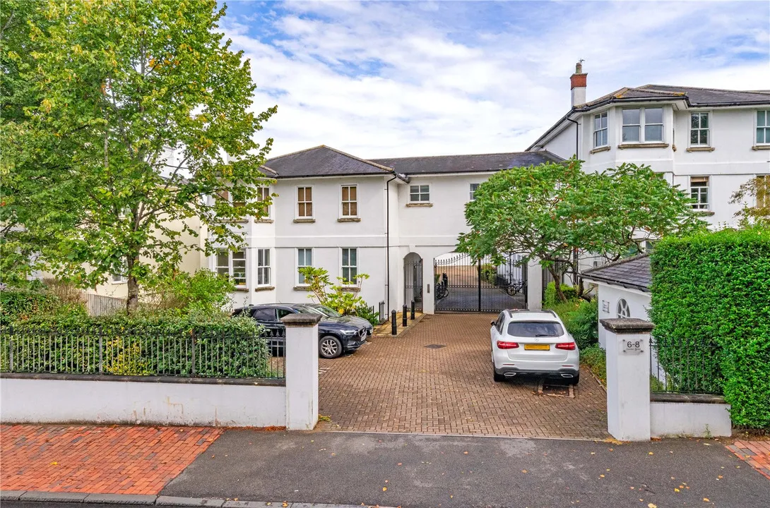 2 bed flat for sale, Garden Road, Tunbridge Wells