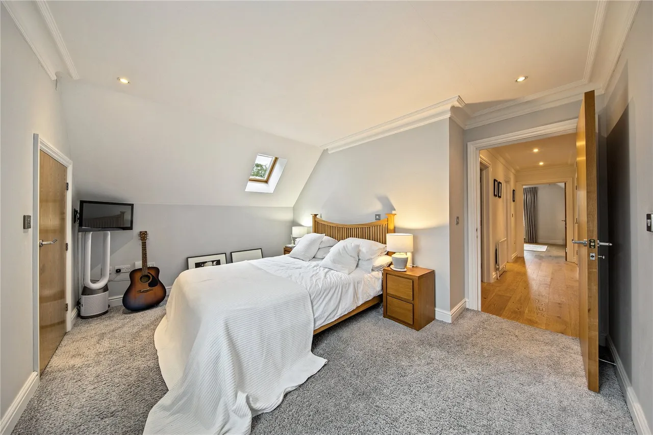Sheen Road, Richmond, TW10, photo 14