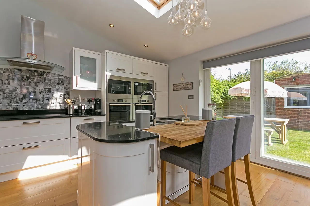 Cranbrook Drive, Maidenhead, Berkshire, photo 8