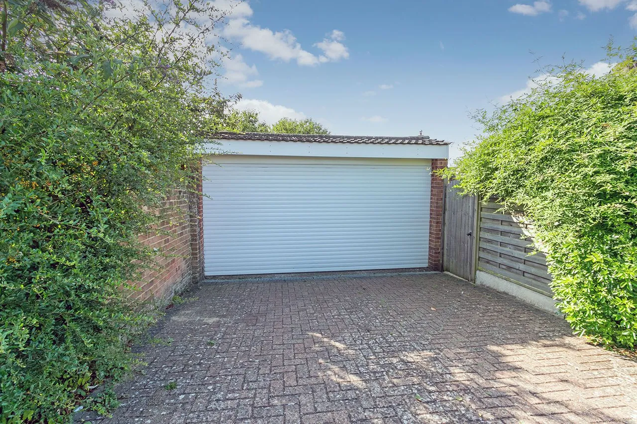 Cranbrook Drive, Maidenhead, Berkshire, photo 7