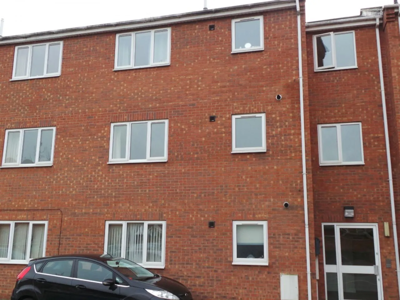 2 bed flat to rent, University Court, Grantham, NG31
